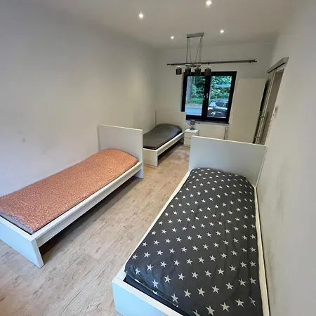 度假居 Haus Fuer 8 Personen