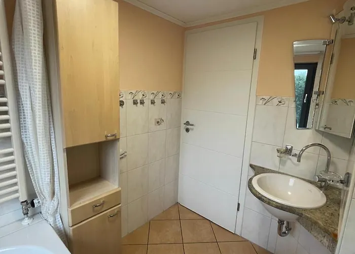 Haus Fuer 8 Personen * Brema